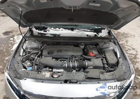 2020 Honda Accord Touring z USA, uszkodzony, nr VIN 1HGCV2F92LA031346